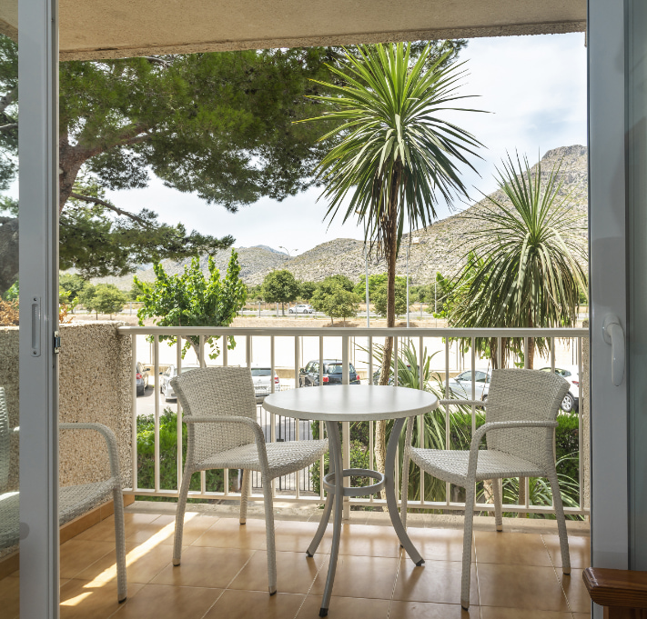 Apartamento Massol en Puerto de Pollensa Vista del exterior desde la terraza del apartamento Massol en Pollensa